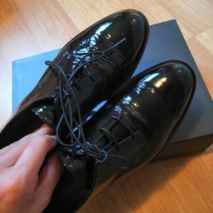 Tibi Carter Crinkle patent shoes size37